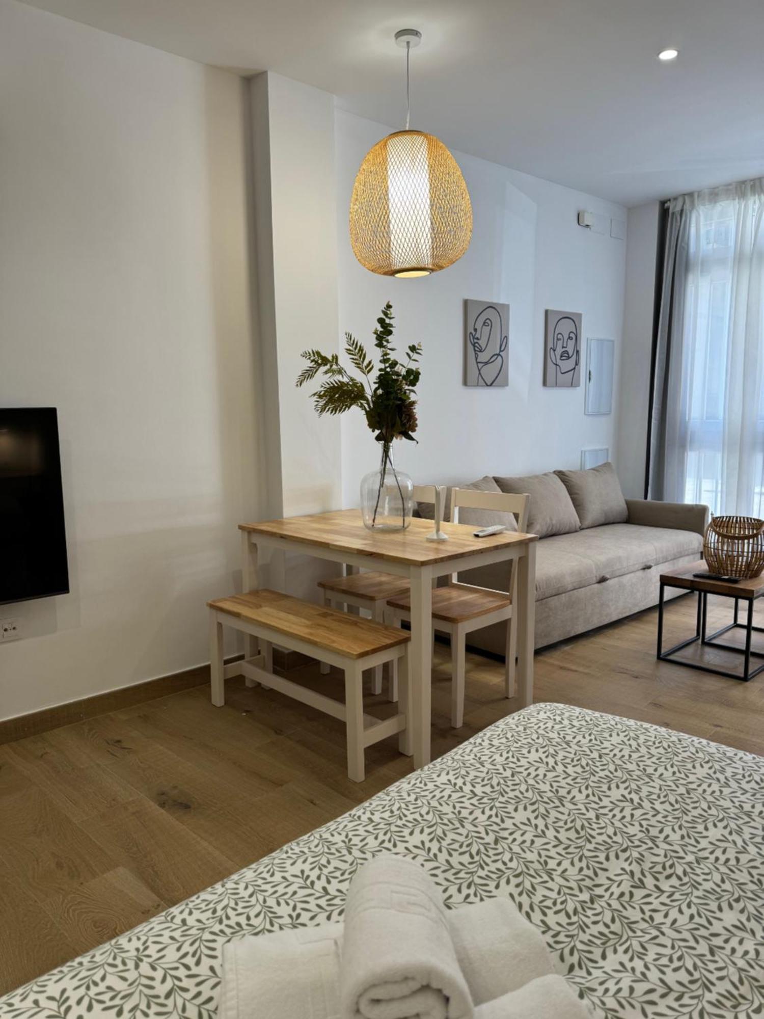 Alderete Suites Malaga Ngoại thất bức ảnh