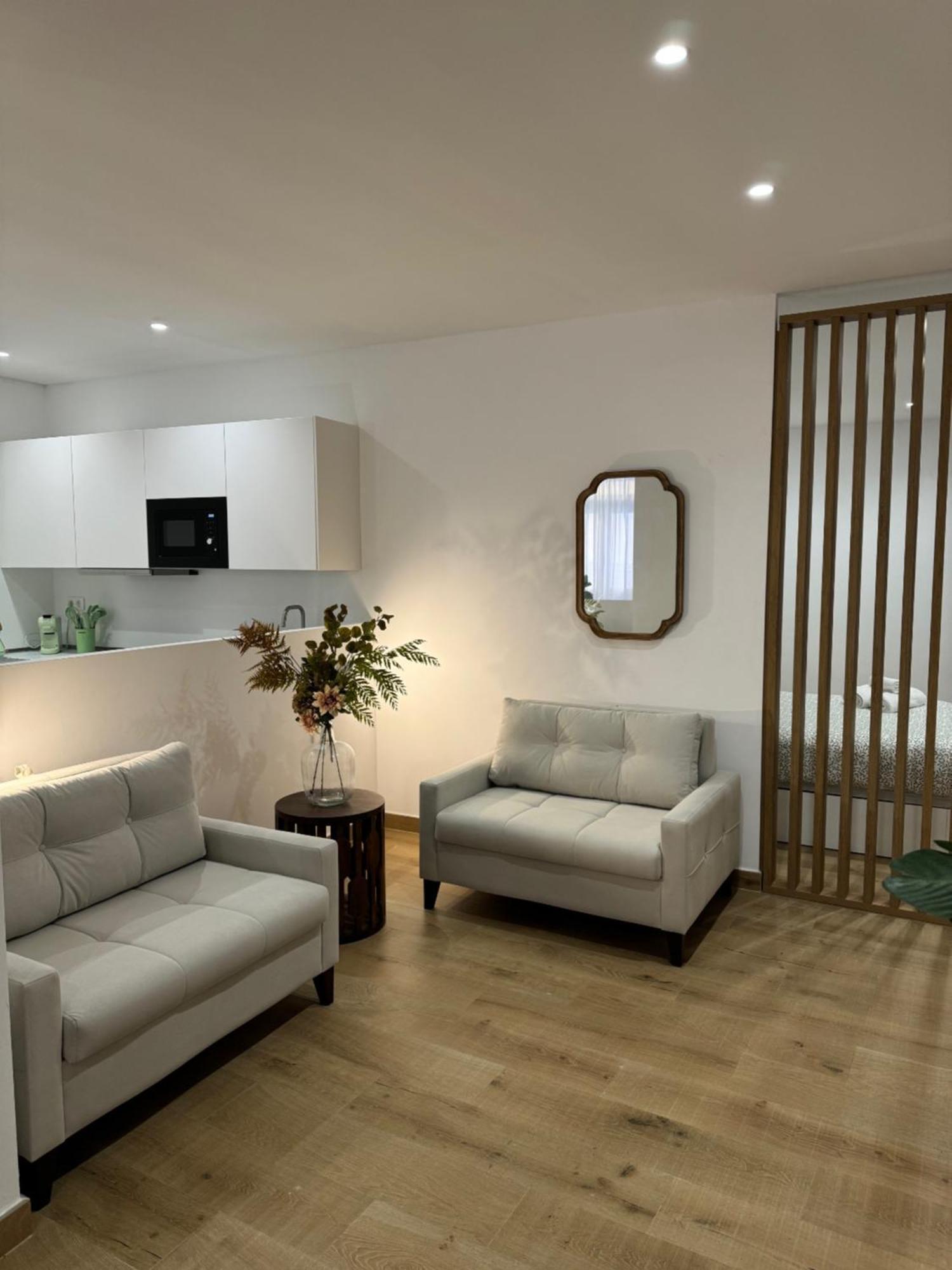 Alderete Suites Malaga Ngoại thất bức ảnh