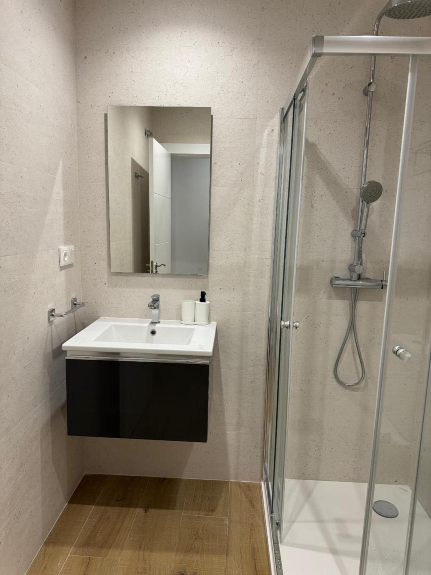 Alderete Suites Malaga Ngoại thất bức ảnh